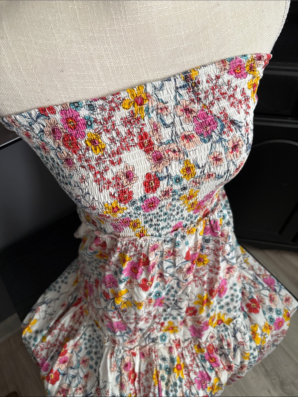 Floral Smocked Strapless Maxi Dress - White/Pink/Yellow - Picture 3 of 3